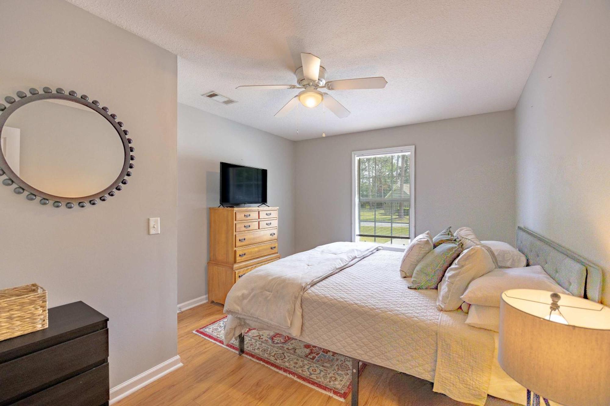 Charming Gray Home- 5 Mins From Gsu! Statesboro Bagian luar foto